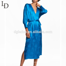 Camisón de manga larga de las nuevas mujeres azules pijamas atractivas de la llegada para la señora
